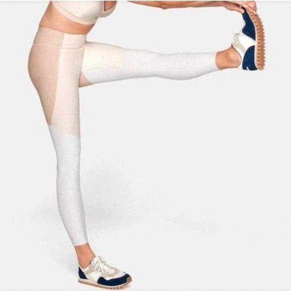 Outdoor Voices oatmeal Tri-tone 7/8 high rise leggings tan gray small - Picture 10 of 10